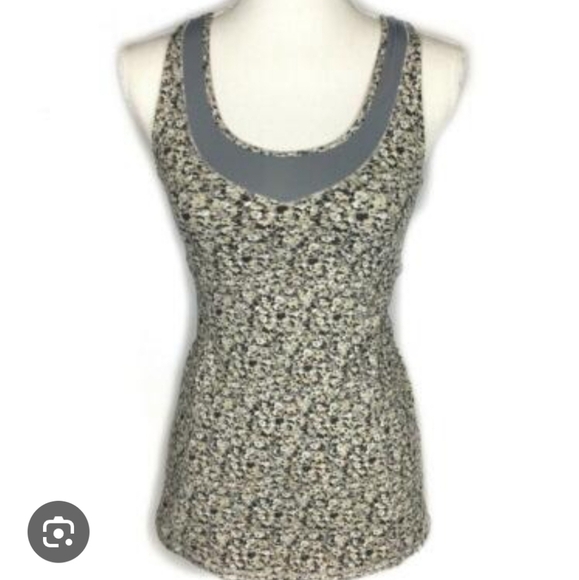 Lululemon Light Blue/Gray Floral Tank Top Work Out Yoga Women's Size S Padded - Picture 1 of 7